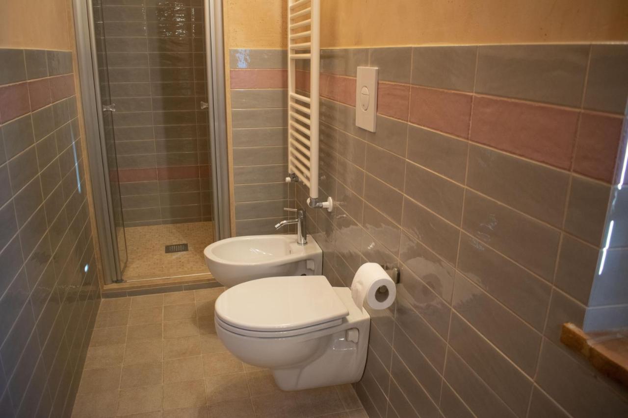 Camera Iris - B&B Antico Casale Monte San Biagio Ngoại thất bức ảnh